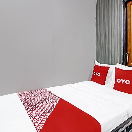 Oyo 92256 Sentosa Residence Jogjakarta Buitenkant foto