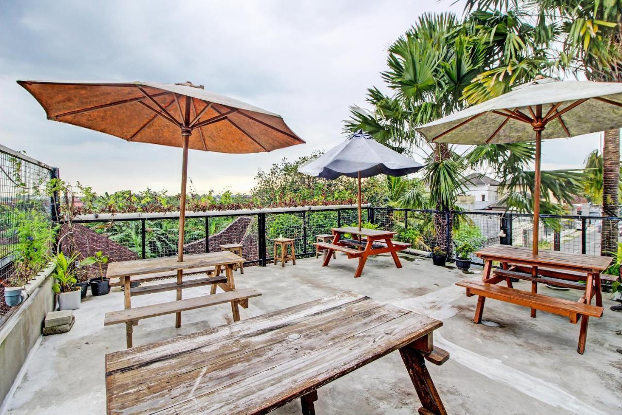 Oyo 92256 Sentosa Residence Jogjakarta Buitenkant foto