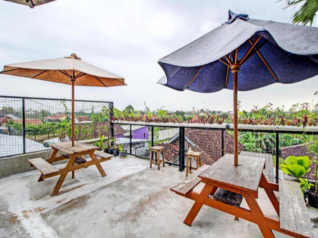 Oyo 92256 Sentosa Residence Jogjakarta Buitenkant foto