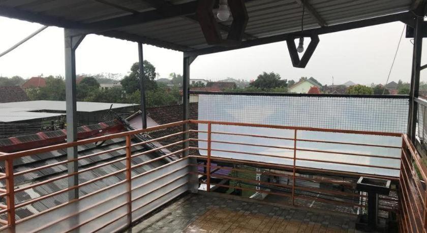 Oyo 92256 Sentosa Residence Jogjakarta Buitenkant foto